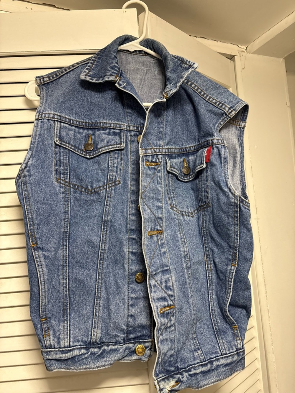 Classic Blue Denim Vest - Women’s Sleeveless Jacket